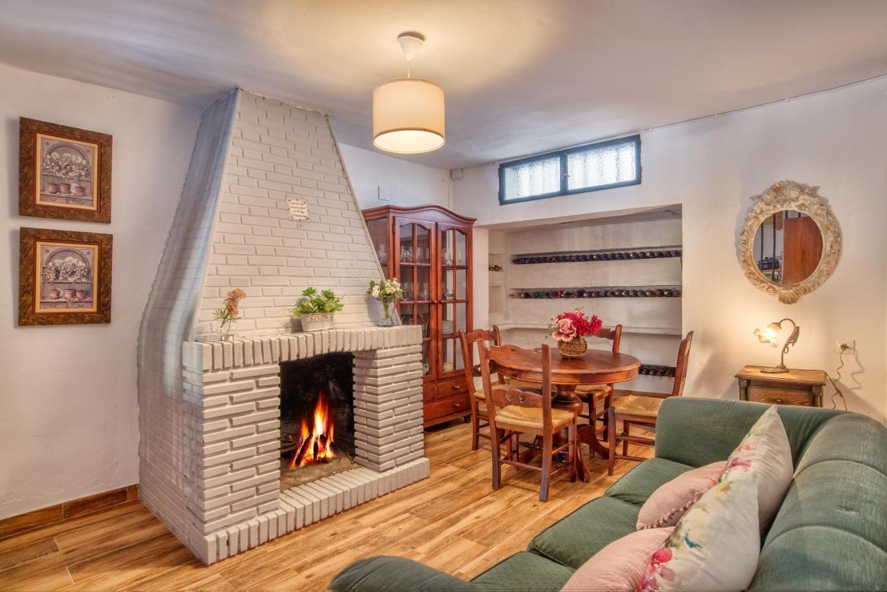 Casa Rural Monte Dios Jubrique エクステリア 写真